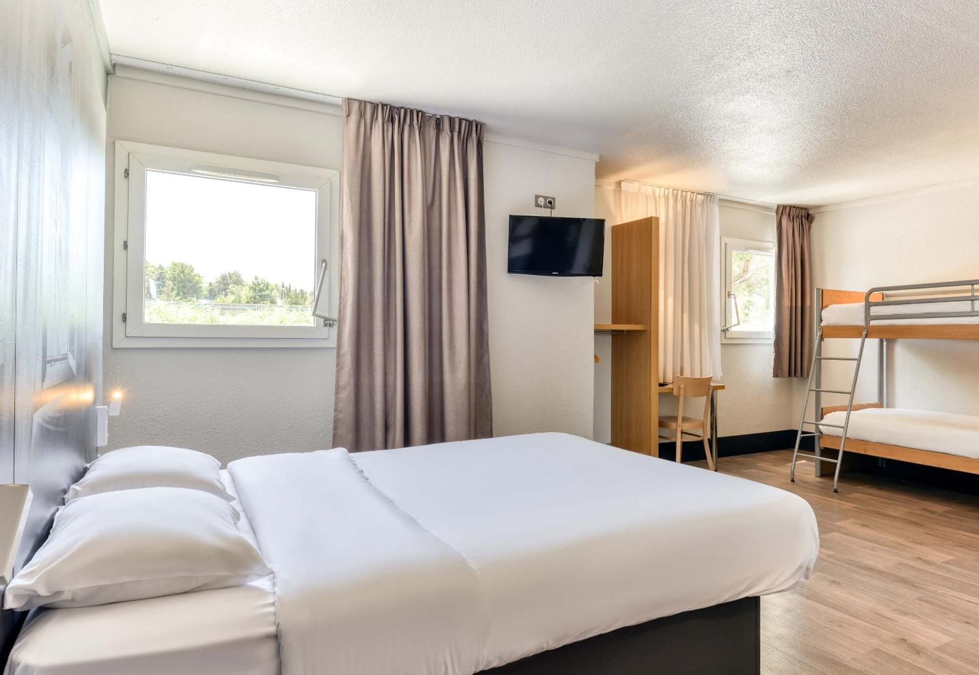 B&B Hotel Narbonne 2 Екстериор снимка