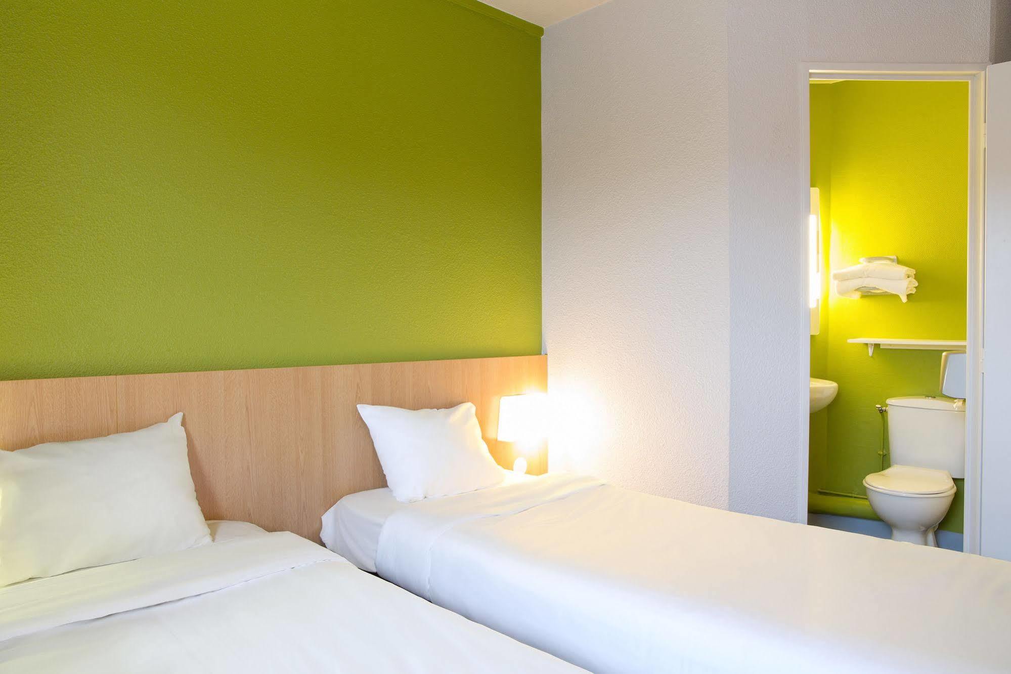 B&B Hotel Narbonne 2 Екстериор снимка