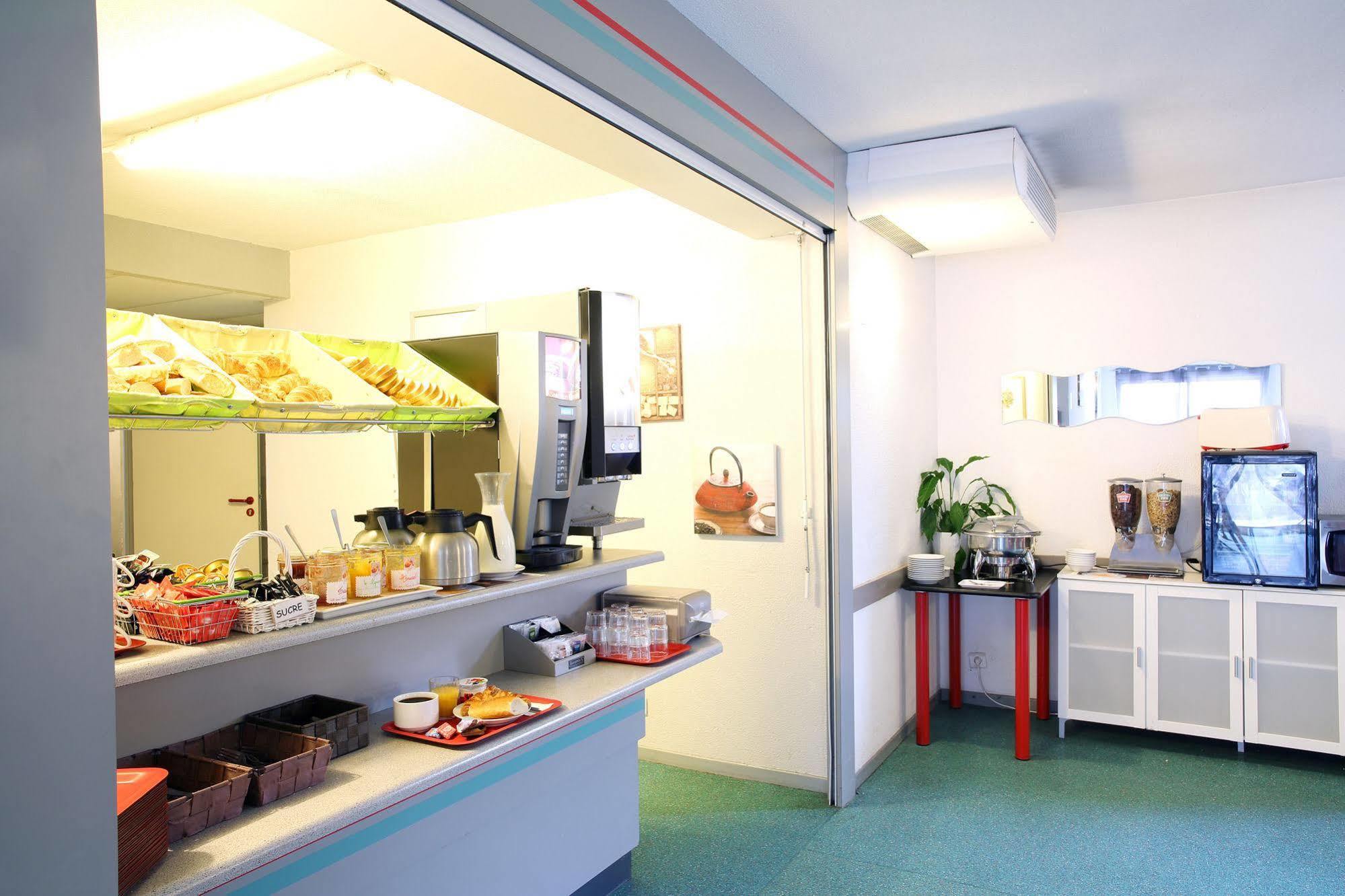 B&B Hotel Narbonne 2 Екстериор снимка